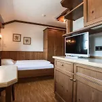 Meiser Rosenstuben 3* 피흐테나우
