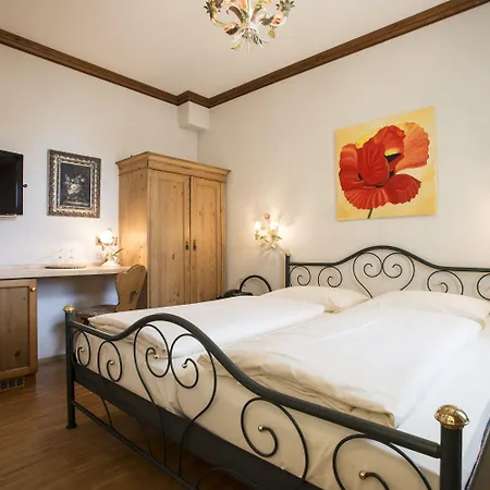 Meiser Rosenstuben 3*