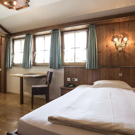 Hotel Meiser Rosenstuben 3*