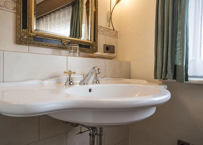 Hotel Meiser Rosenstuben 3*